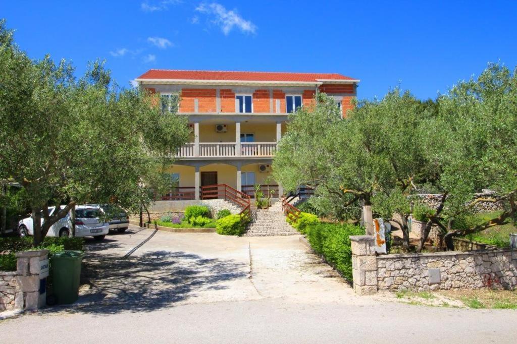 Apartments Veselka, Лумбарда Стая снимка