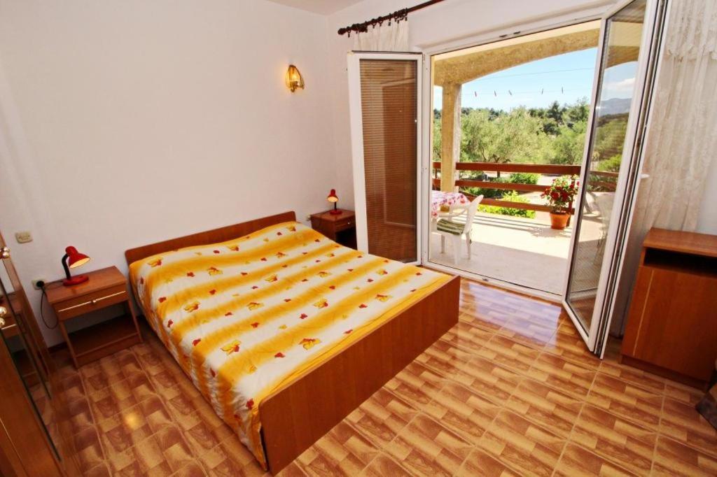 Apartments Veselka, Лумбарда Екстериор снимка