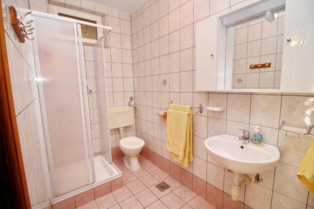 Apartments Veselka, Лумбарда Екстериор снимка